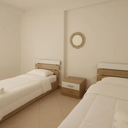 Bruno's Appartement Vlorë